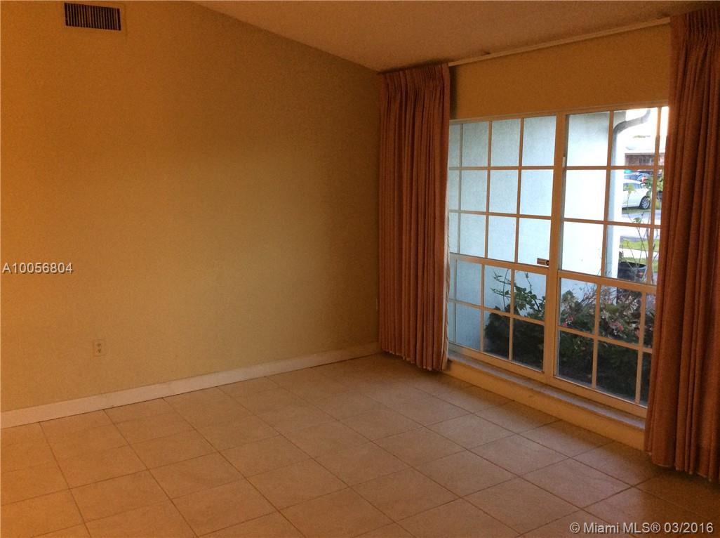 Sunrise Golf Village Sec - Residential