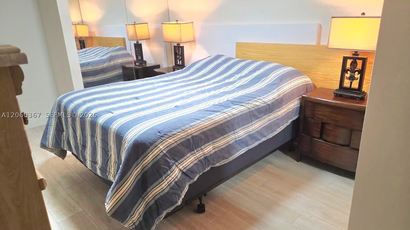 COCO WOOD CONDO - Residential