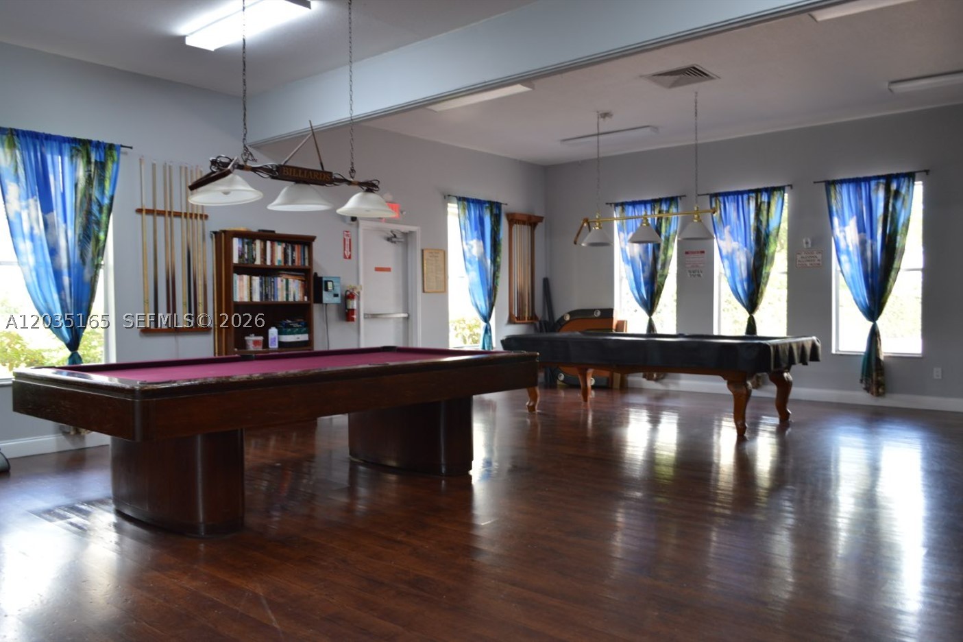SOMERSET NO 1 CONDO - Residential