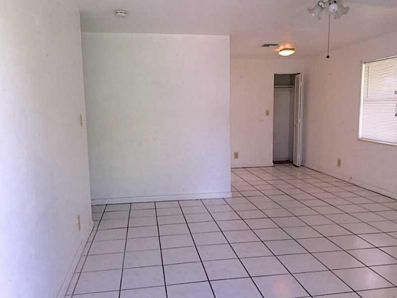 LAUDERDALE MANORS AMEND R - Residential Lease