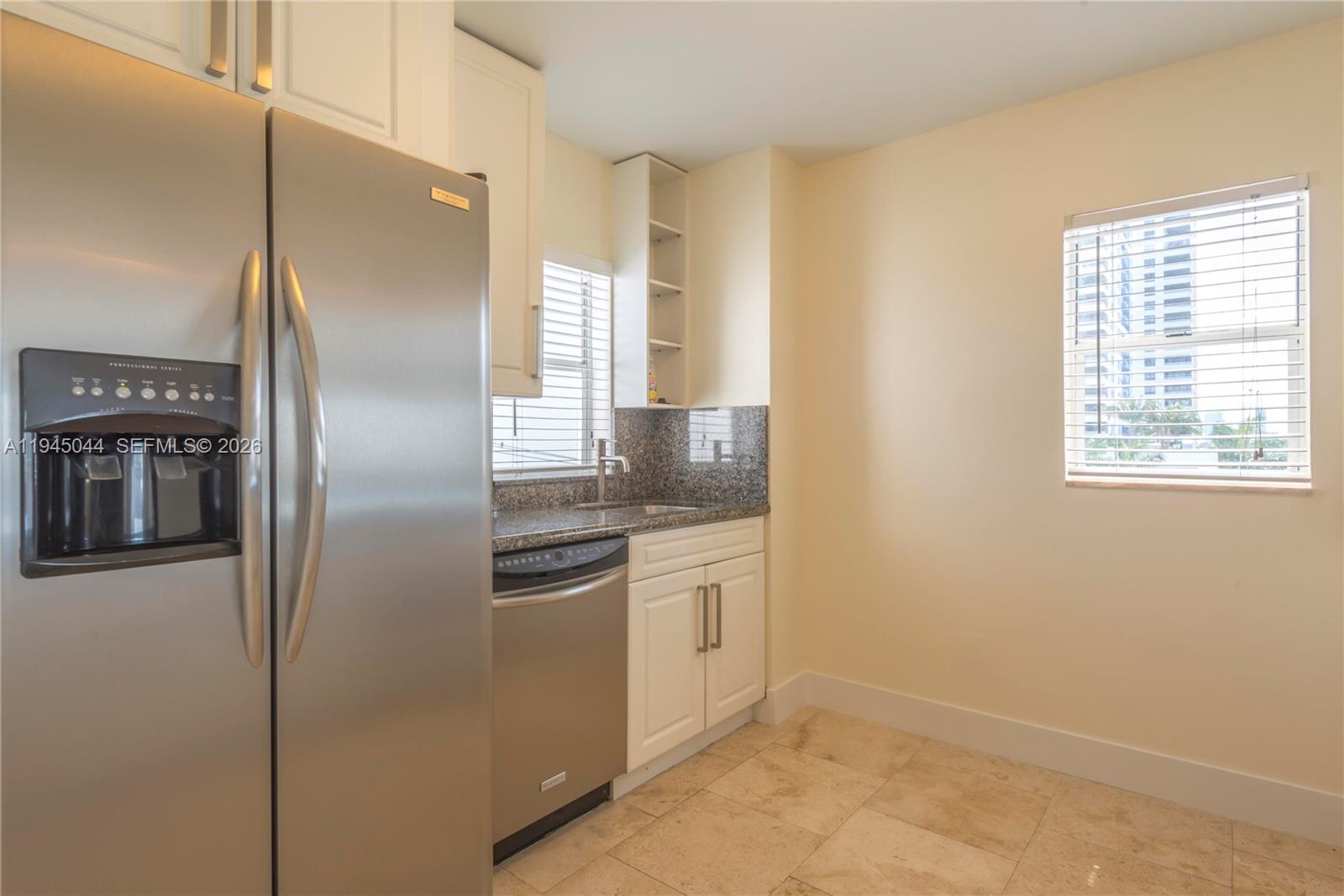 THE ALTON CONDO - Residential