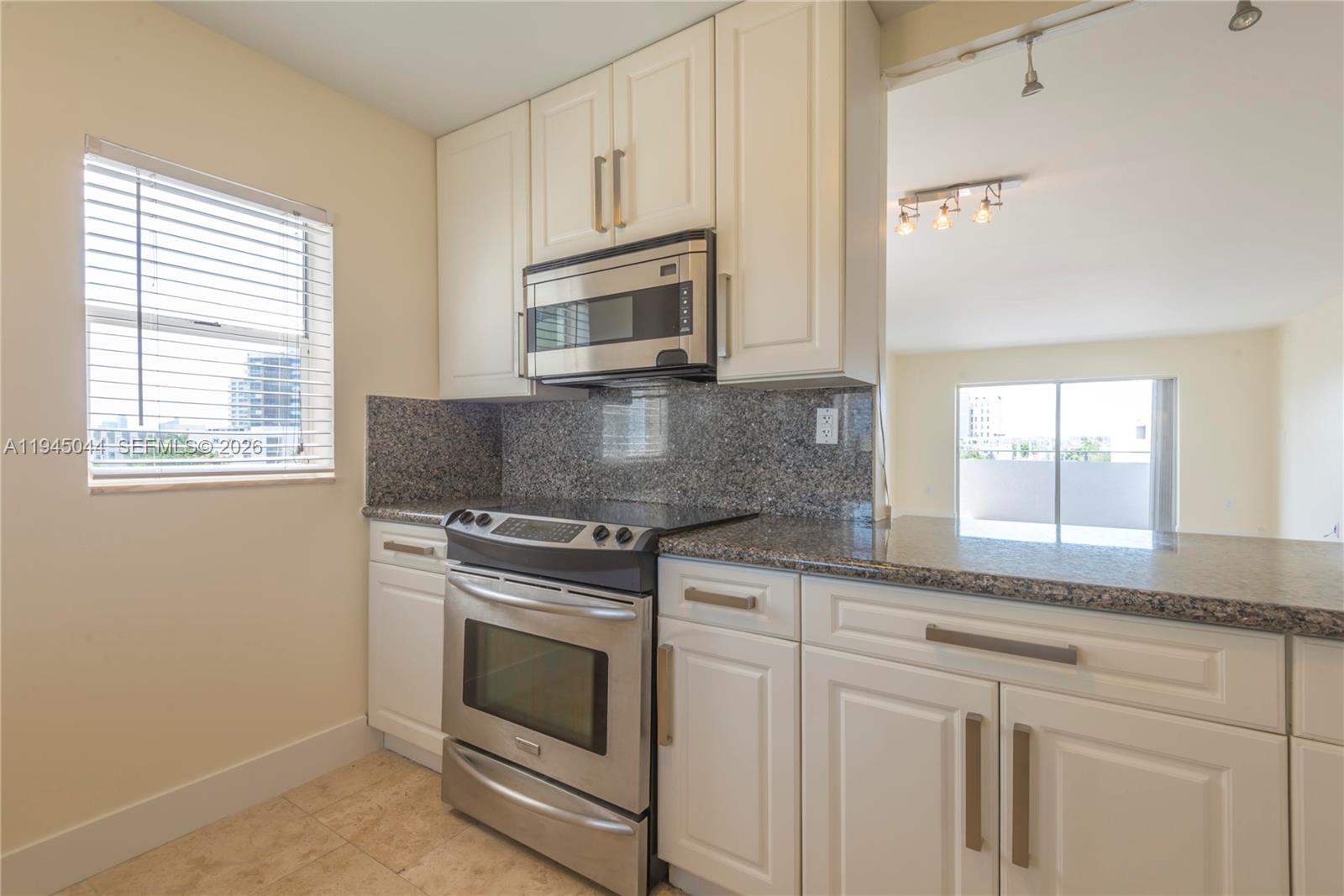THE ALTON CONDO - Residential