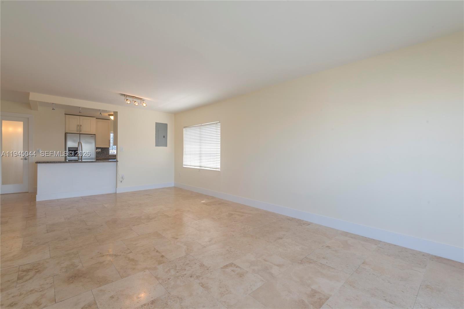 THE ALTON CONDO - Residential