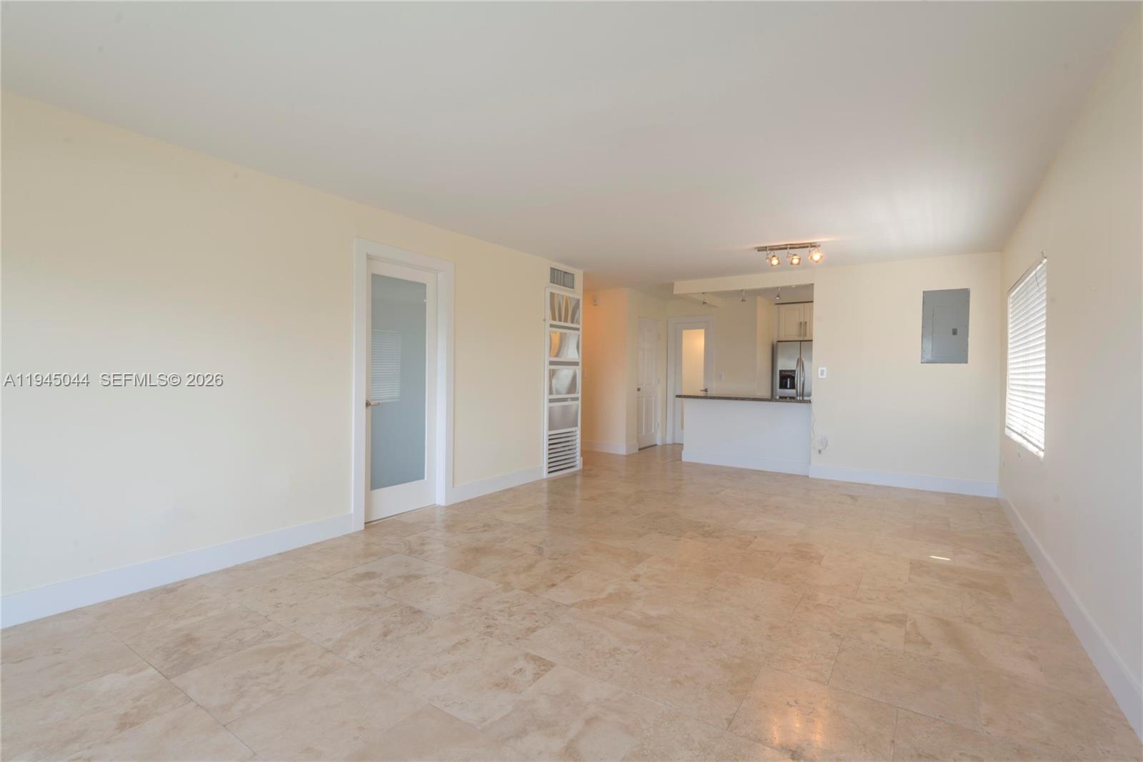 THE ALTON CONDO - Residential