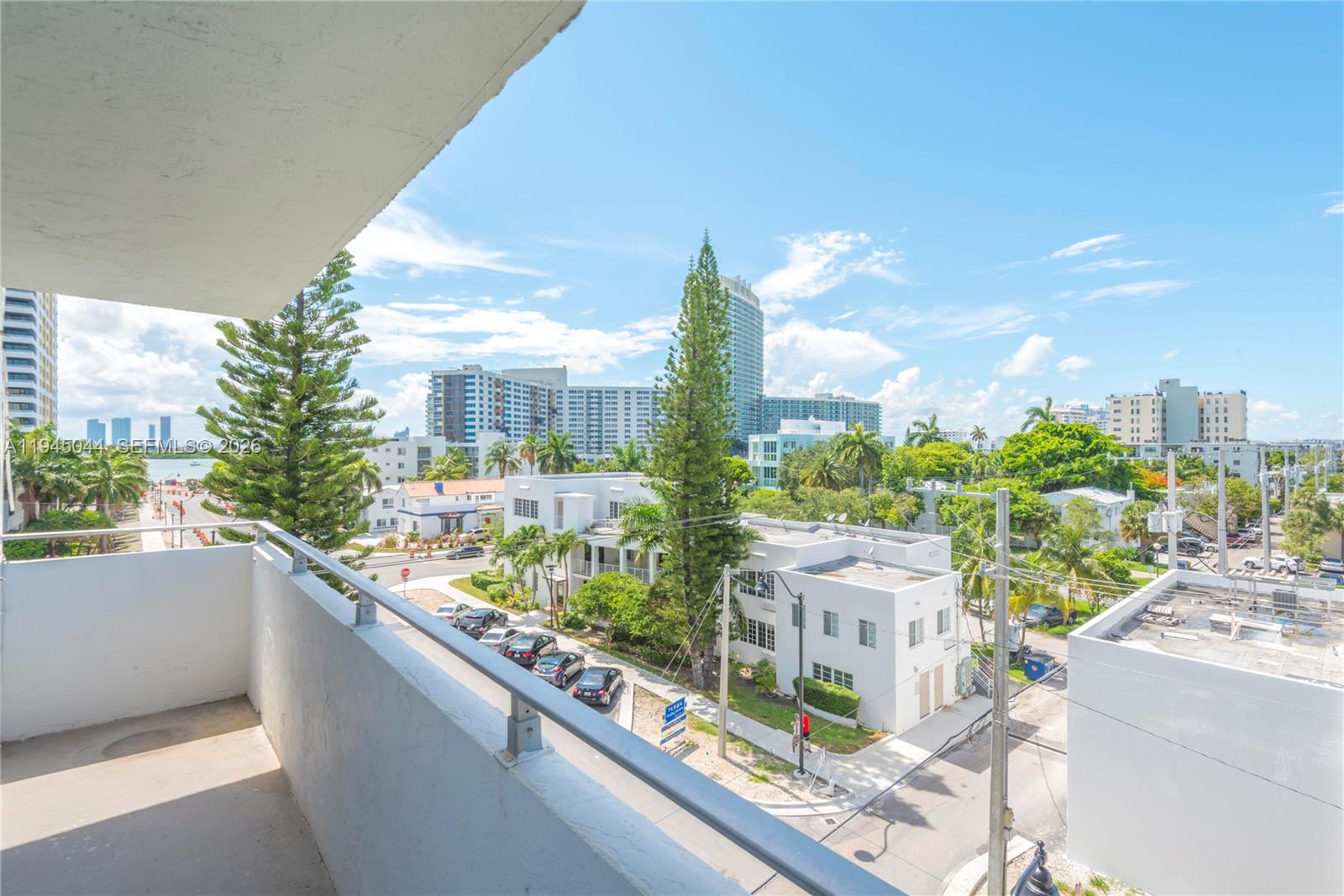 THE ALTON CONDO - Residential