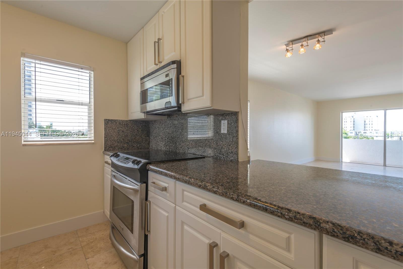 THE ALTON CONDO - Residential