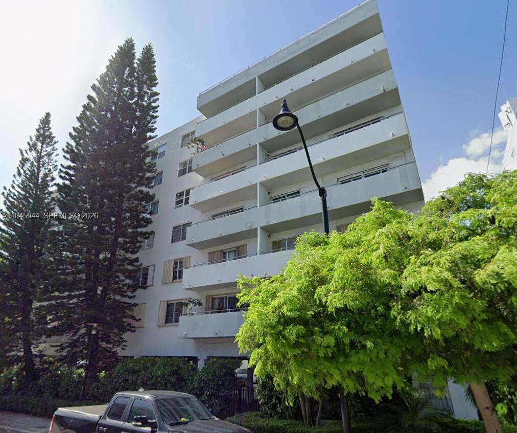 THE ALTON CONDO - Residential