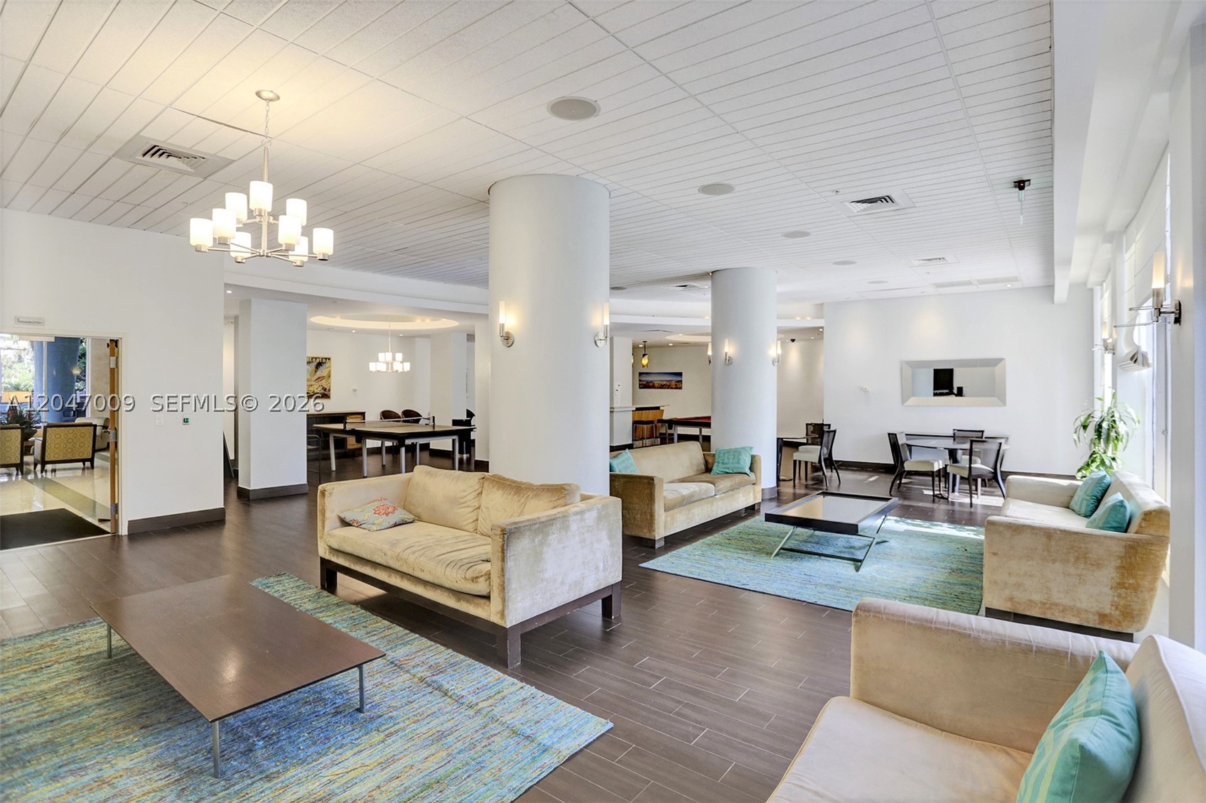 TIDES ON HOLLYWOOD BEACH - Residential