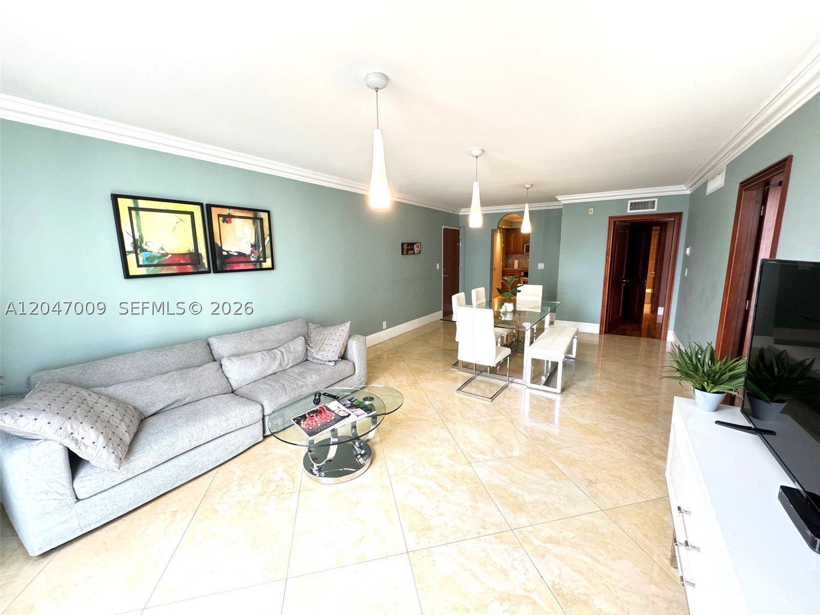 TIDES ON HOLLYWOOD BEACH - Residential