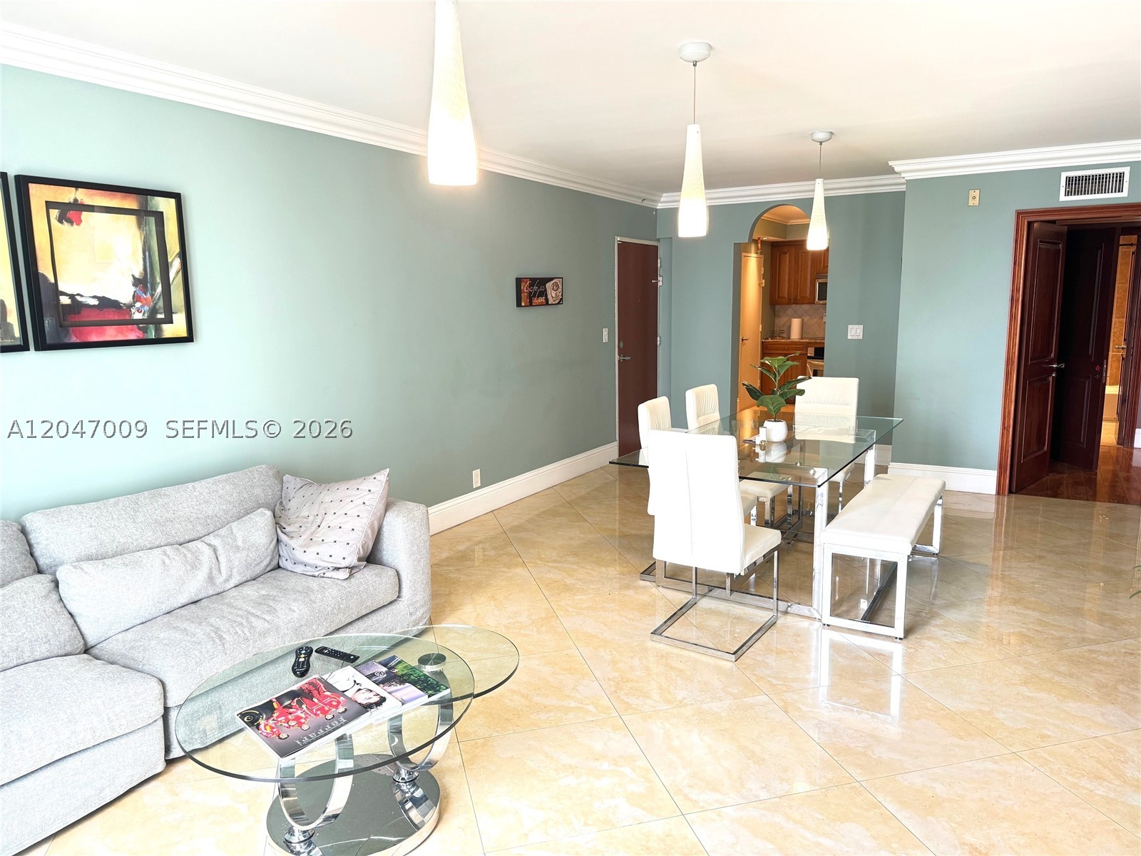 TIDES ON HOLLYWOOD BEACH - Residential