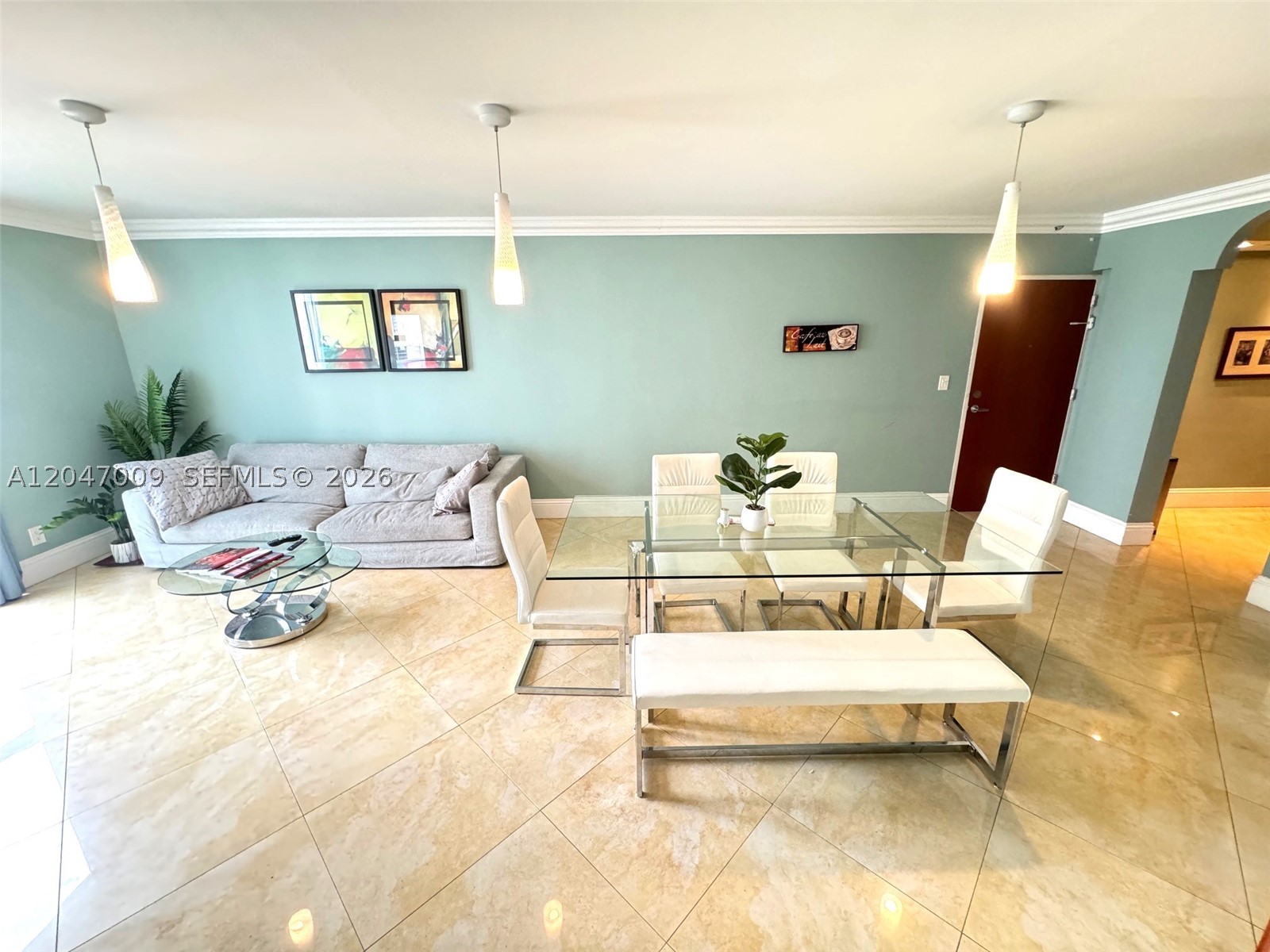 TIDES ON HOLLYWOOD BEACH - Residential