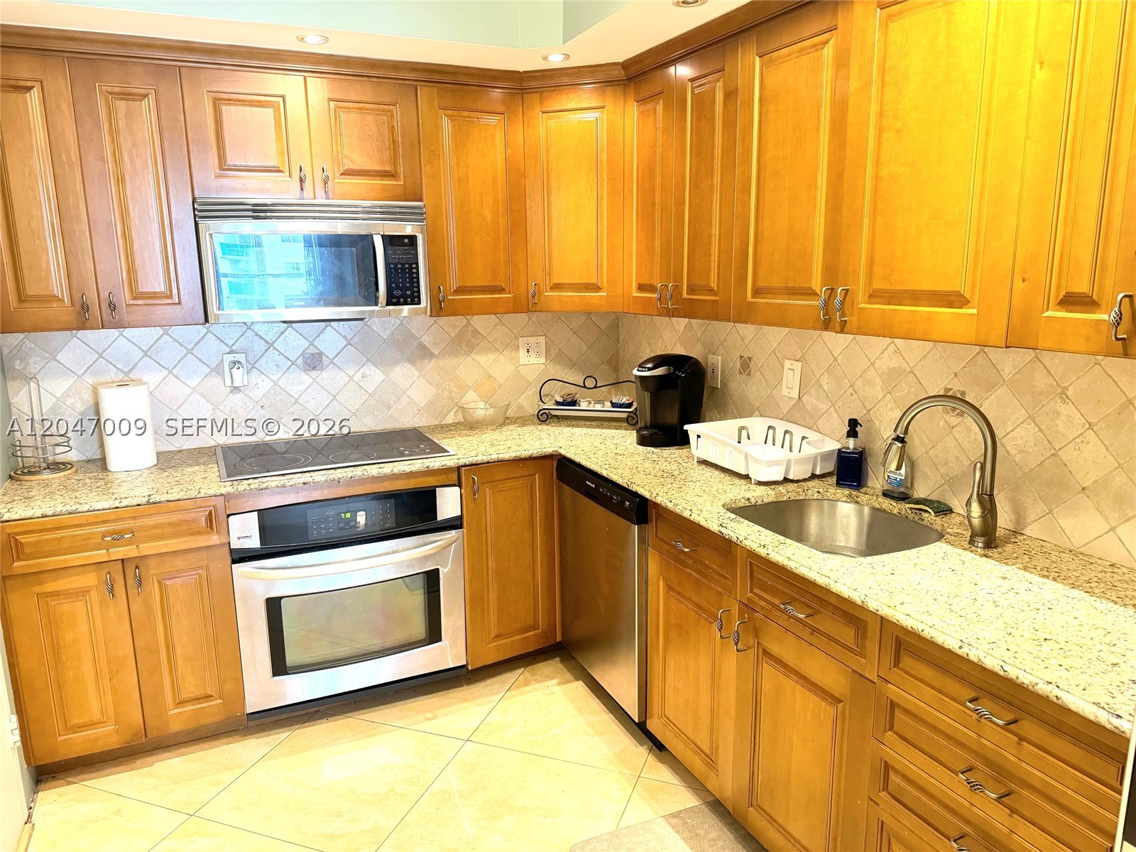 TIDES ON HOLLYWOOD BEACH - Residential