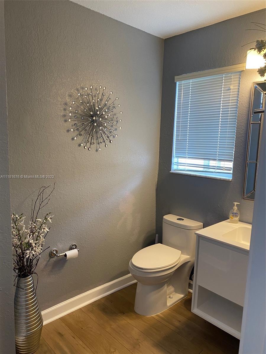 BELLA COLINA CONDO - Residential Lease