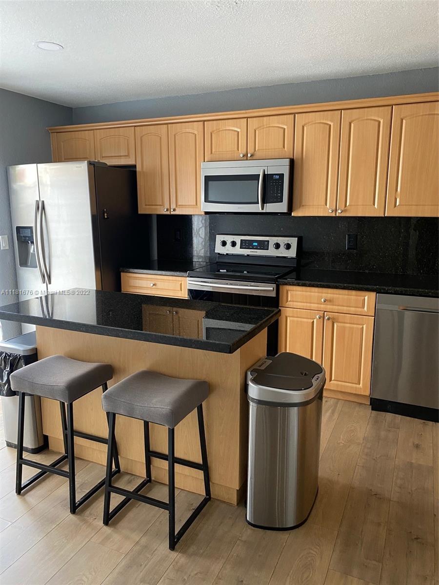 BELLA COLINA CONDO - Residential Lease