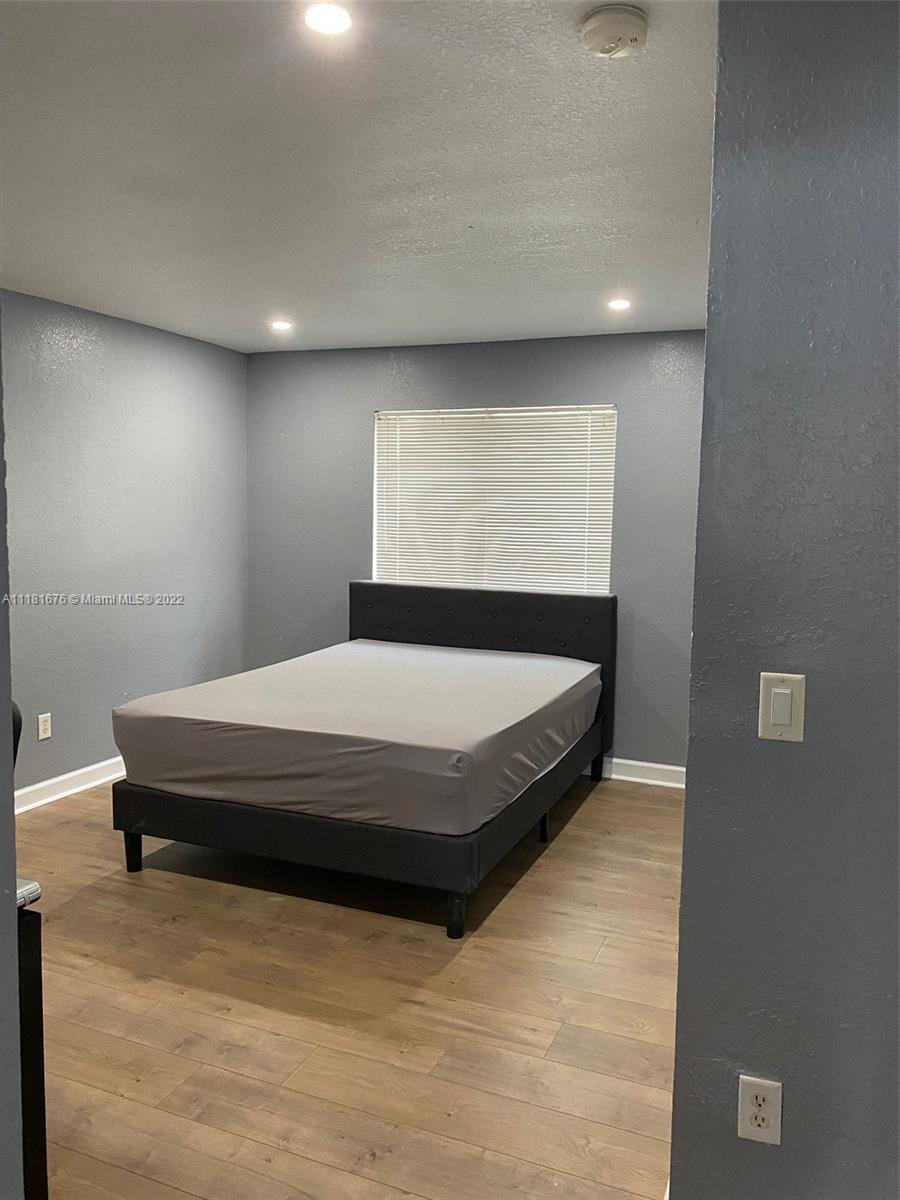 BELLA COLINA CONDO - Residential Lease