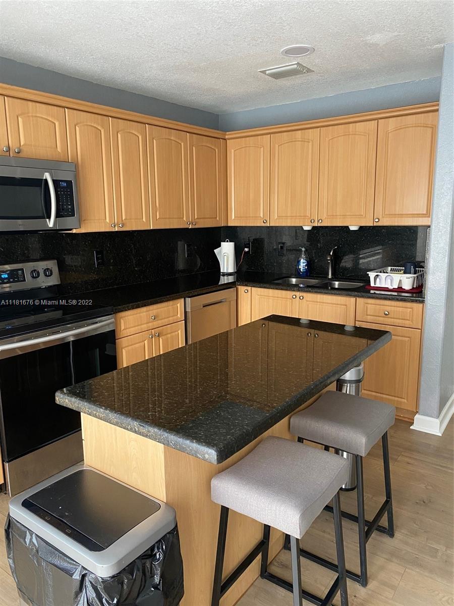 BELLA COLINA CONDO - Residential Lease