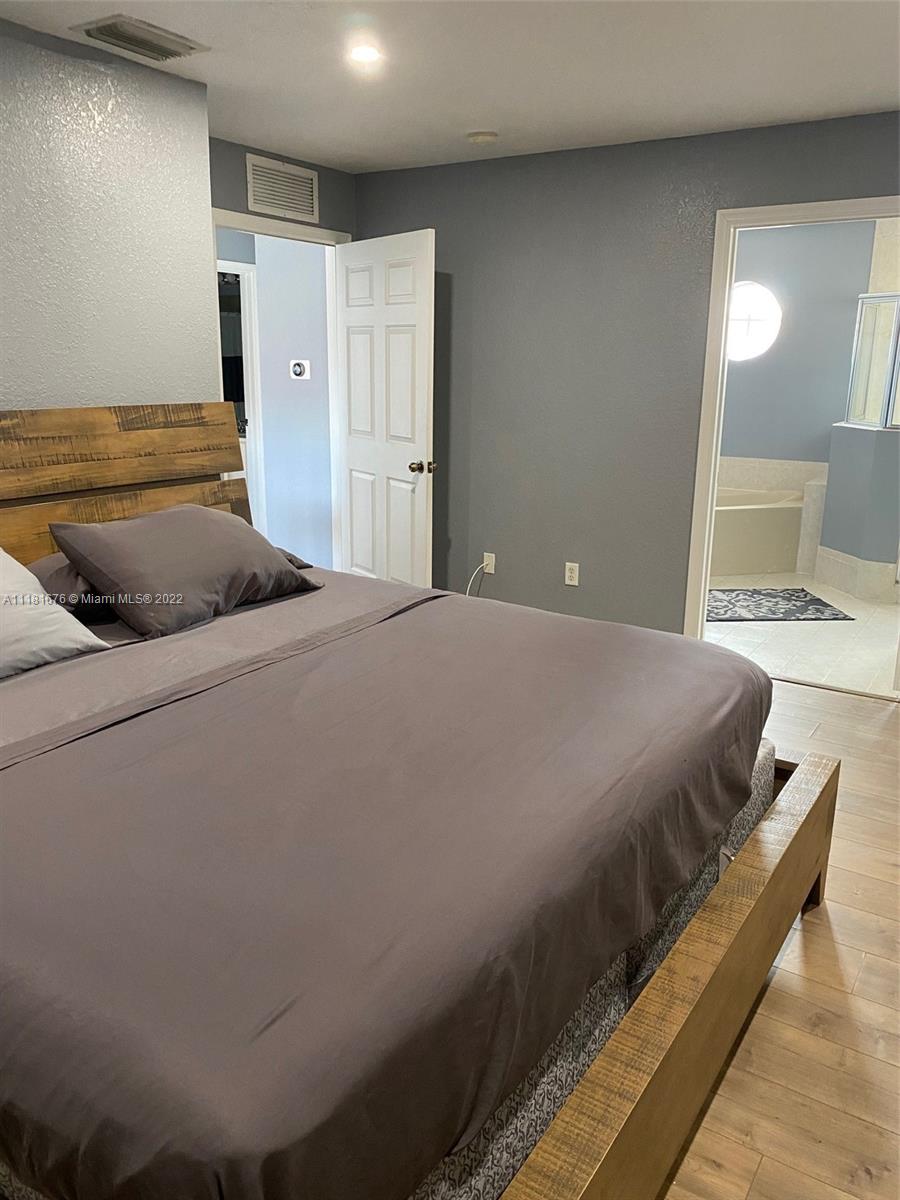 BELLA COLINA CONDO - Residential Lease