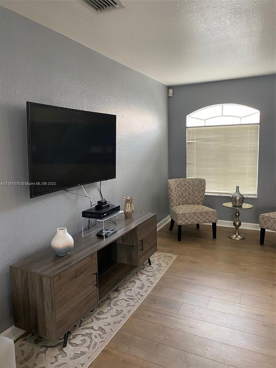 BELLA COLINA CONDO - Residential Lease