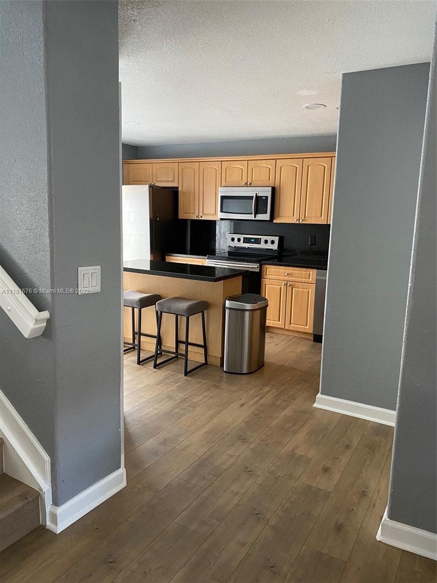 BELLA COLINA CONDO - Residential Lease