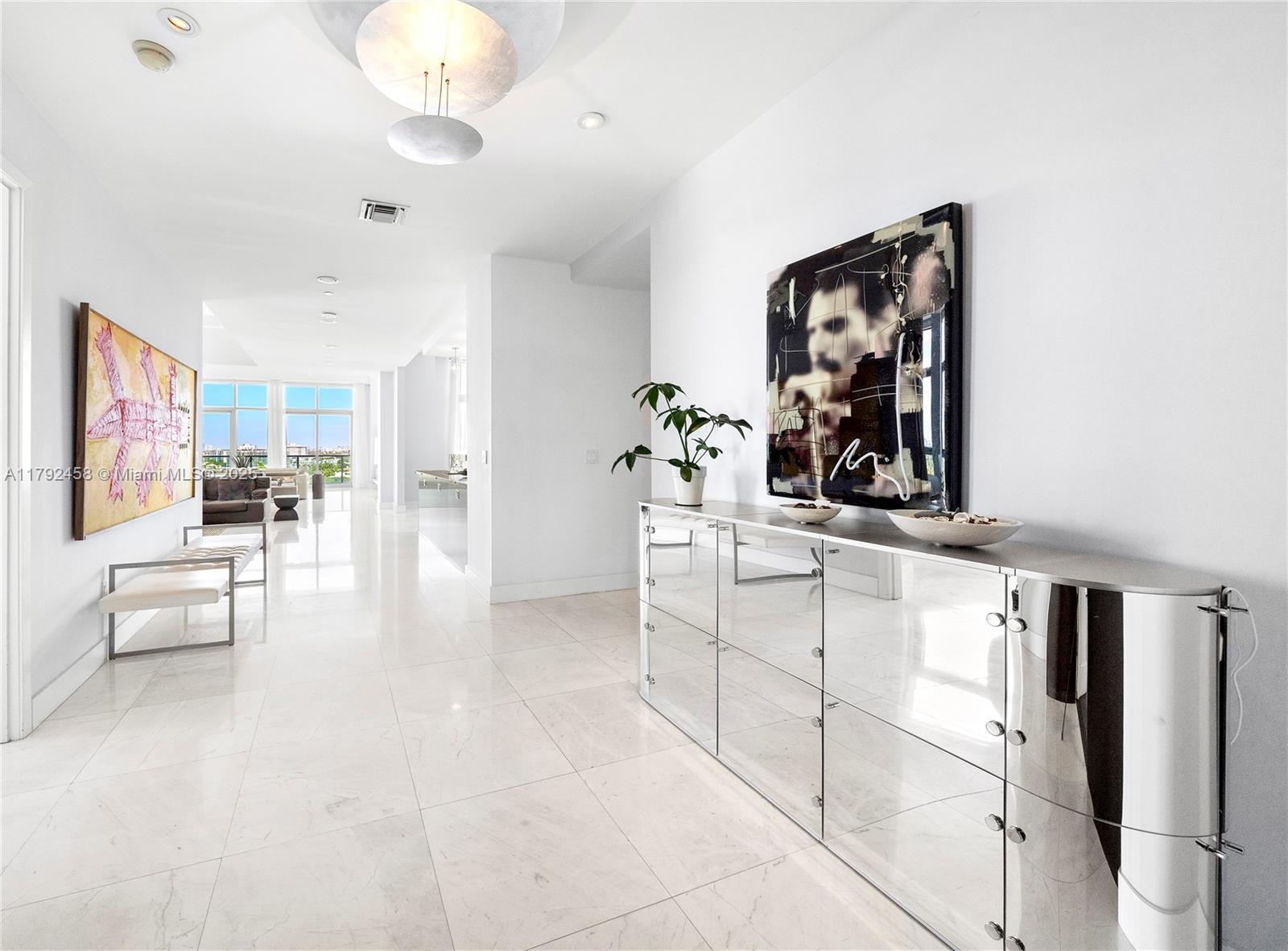 CHATHAM AT AQUA CONDO - Residential