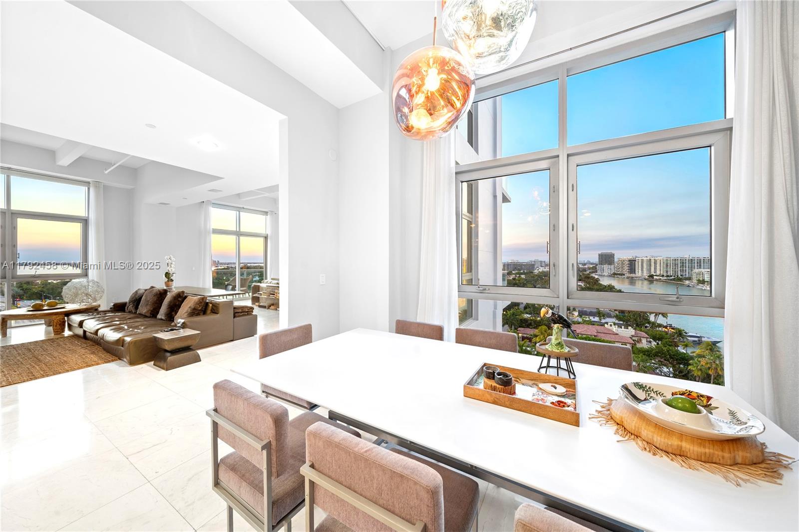 CHATHAM AT AQUA CONDO - Residential