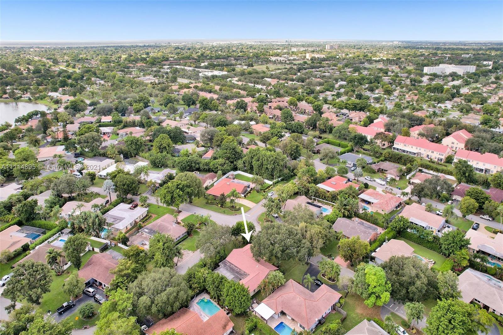 MAPLEWOOD - Residential