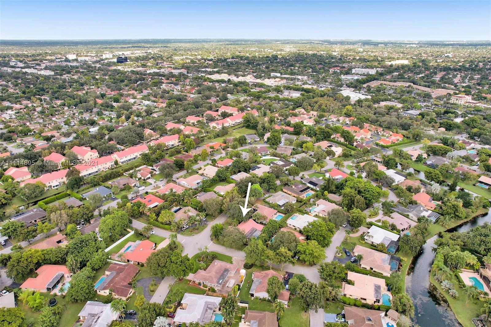 MAPLEWOOD - Residential
