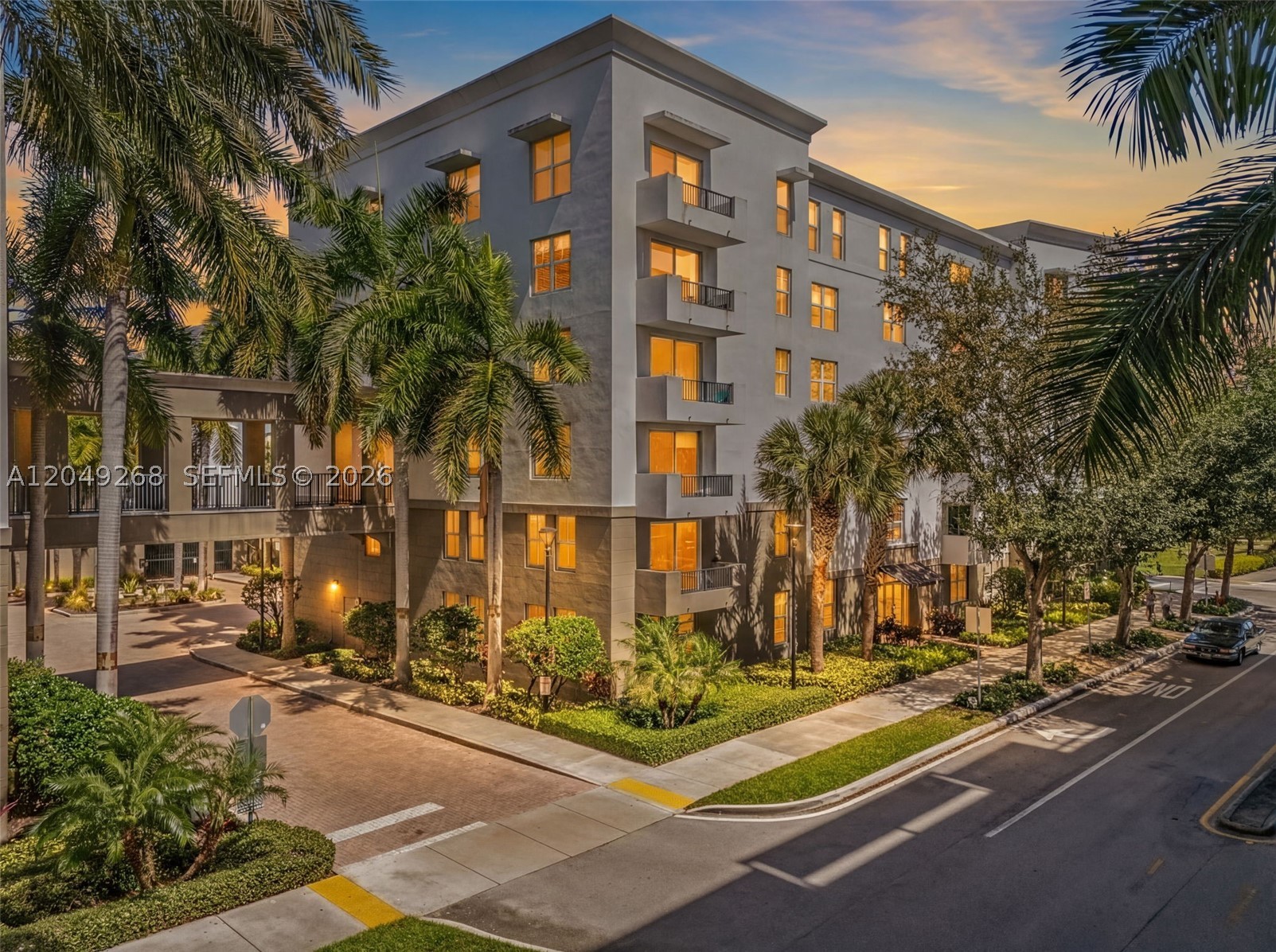 LAUDERDALE ONE CONDO - Residential