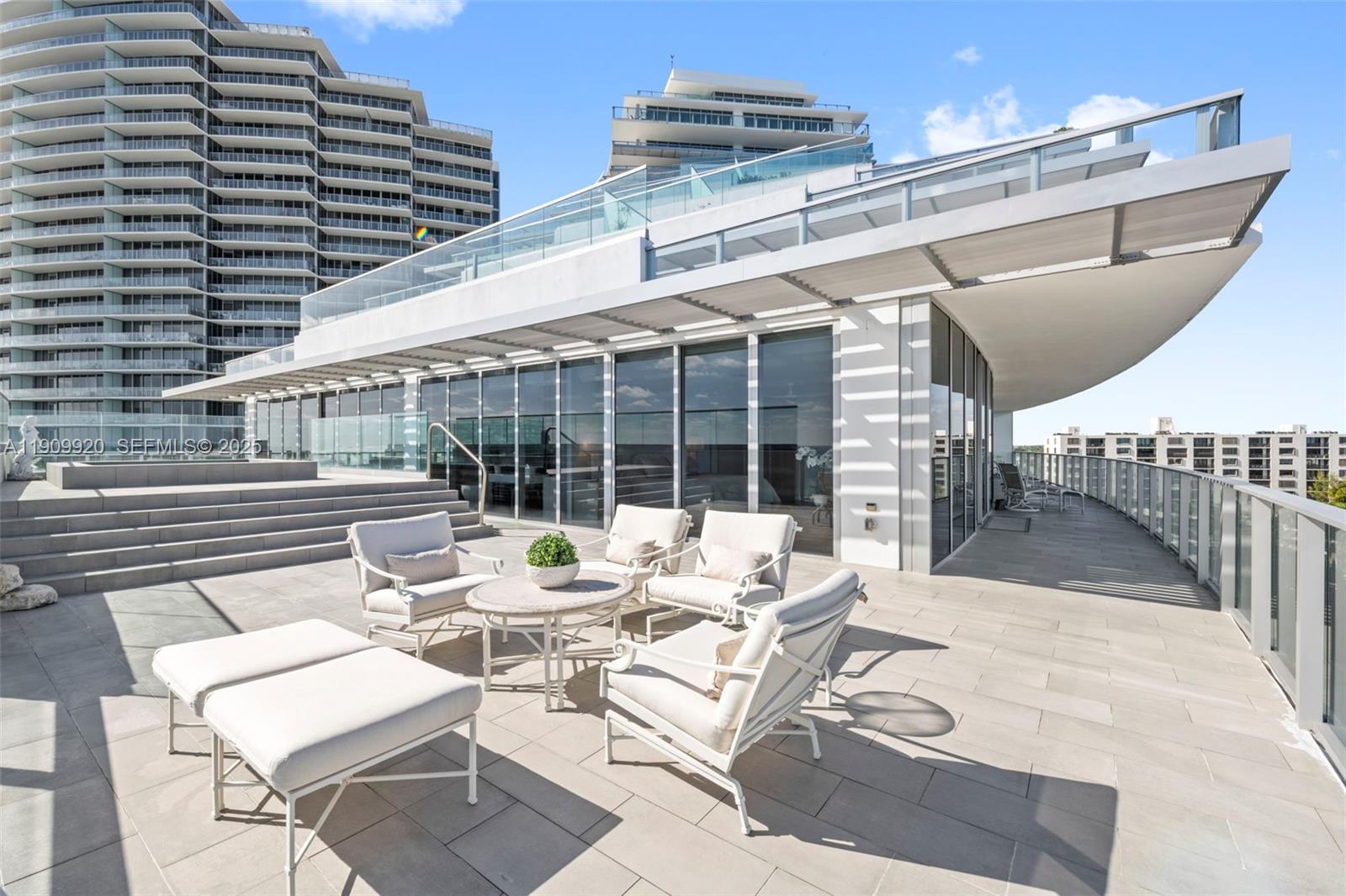 2200 FORT LAUDERDALE BEAC - Residential