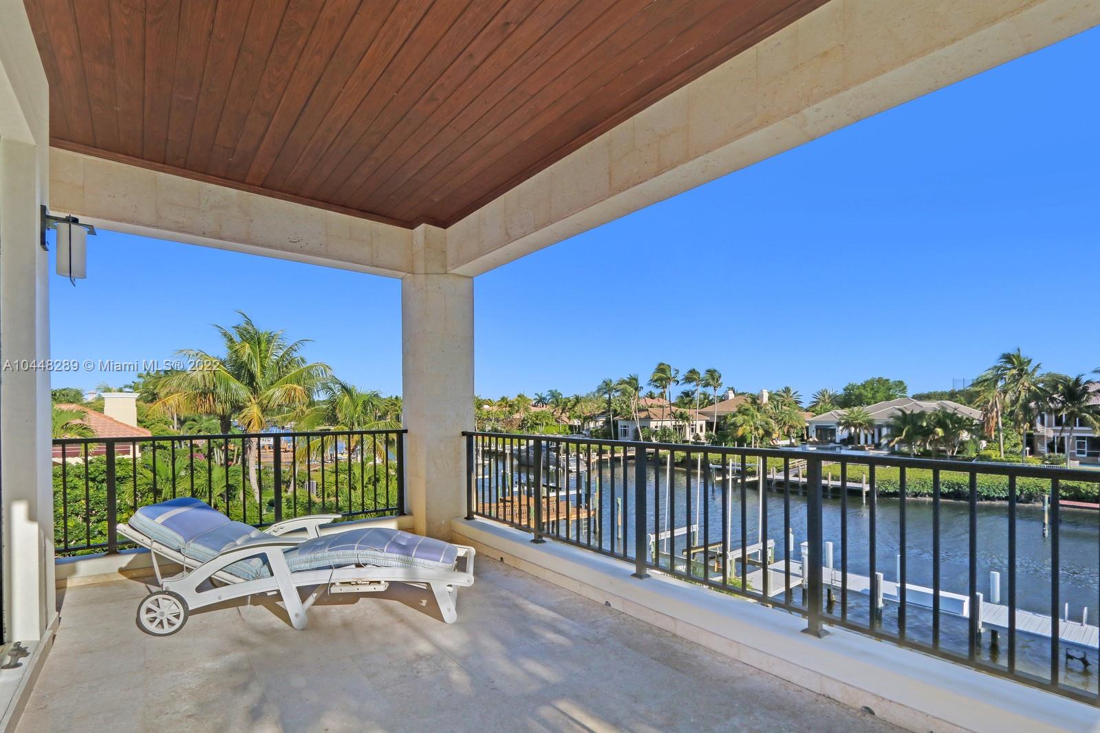 ADMIRALS COVE - Residential
