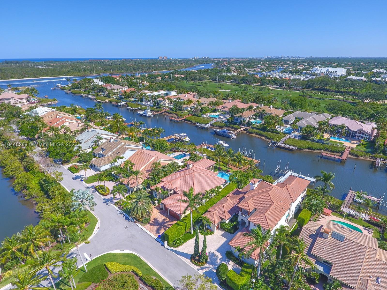 ADMIRALS COVE - Residential