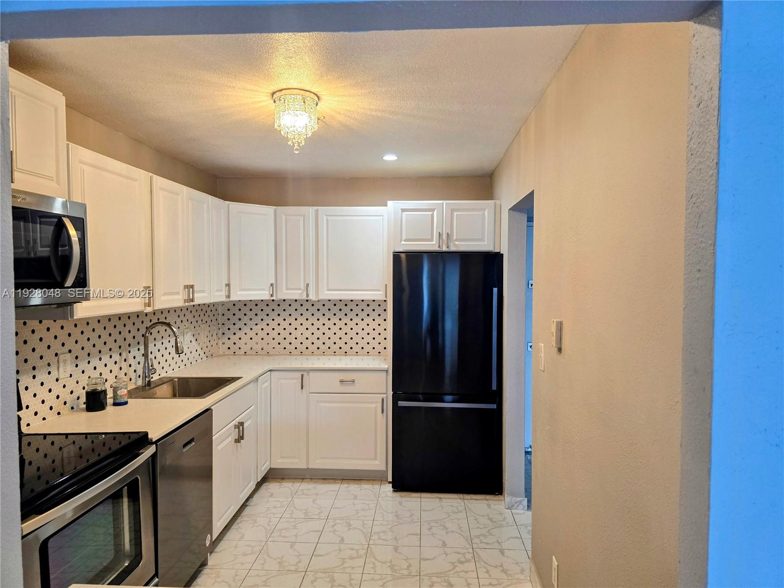 WATERVIEW CONDO - Residential