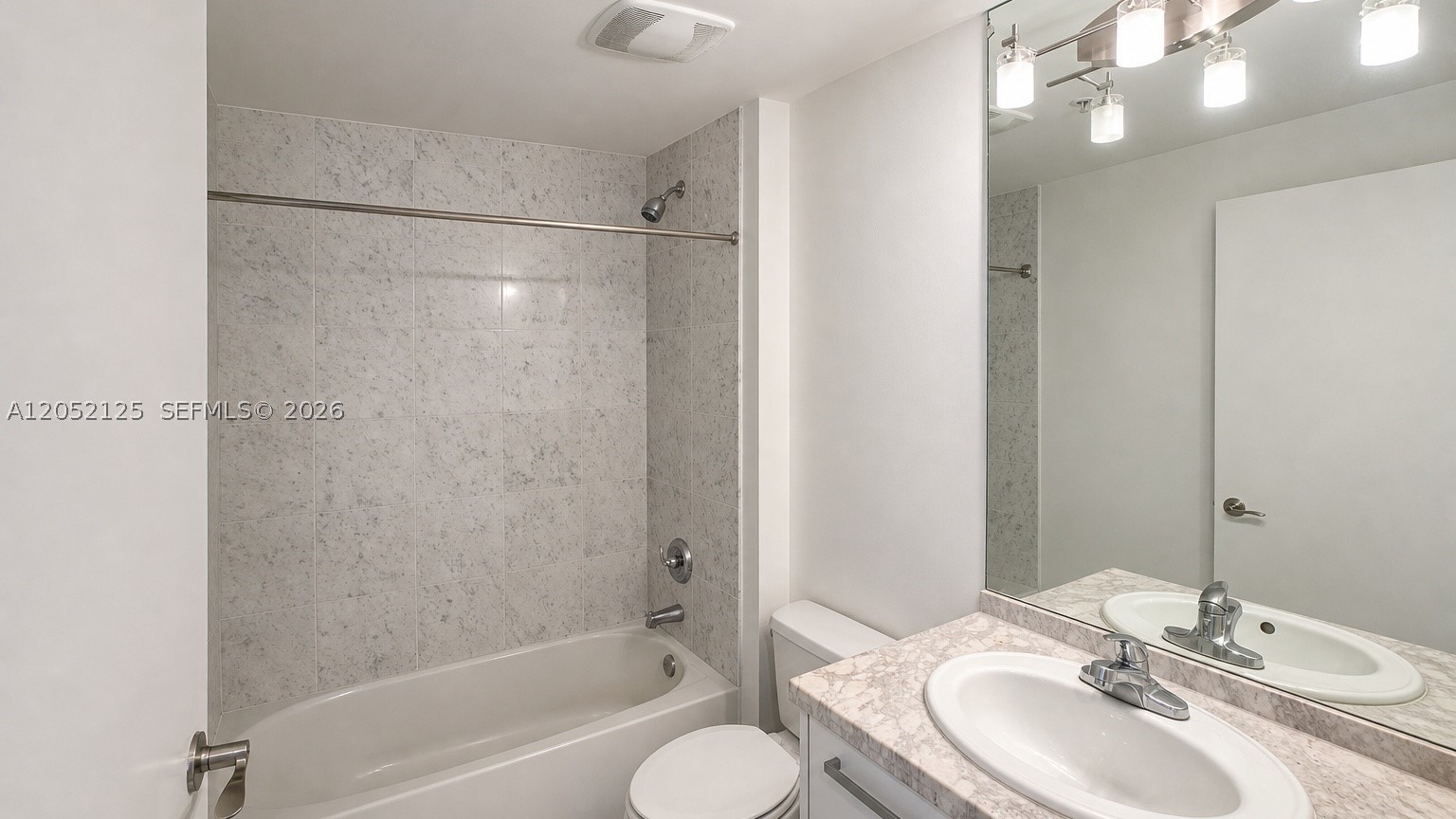 VIZCAYNE SOUTH CONDO - Residential Lease