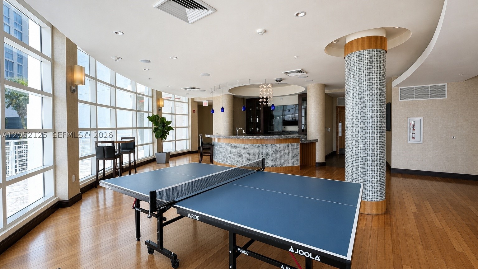 VIZCAYNE SOUTH CONDO - Residential Lease