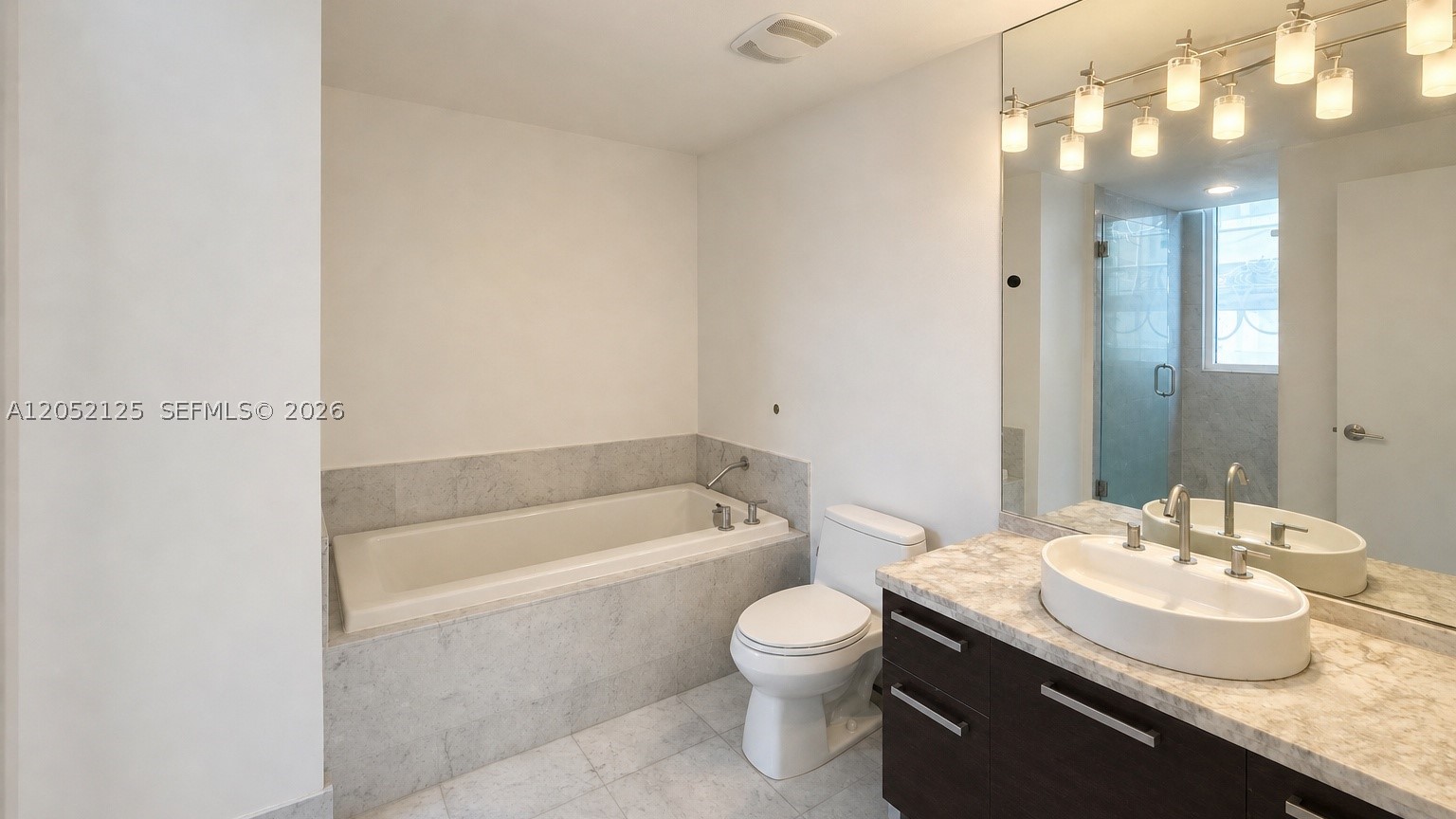 VIZCAYNE SOUTH CONDO - Residential Lease