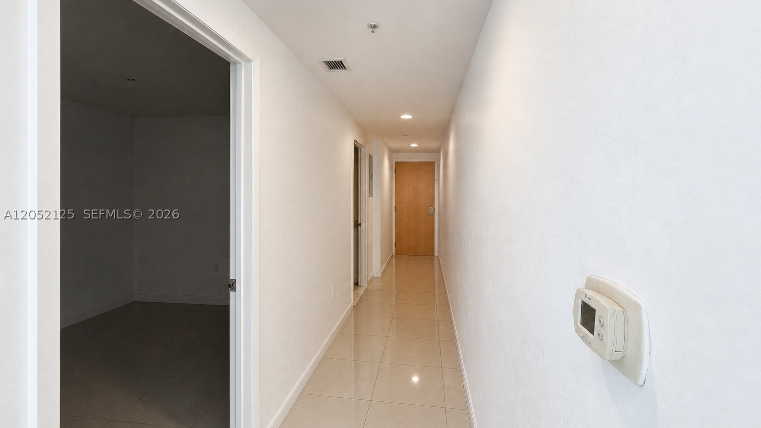 VIZCAYNE SOUTH CONDO - Residential Lease