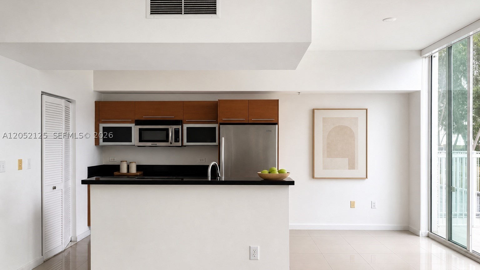VIZCAYNE SOUTH CONDO - Residential Lease