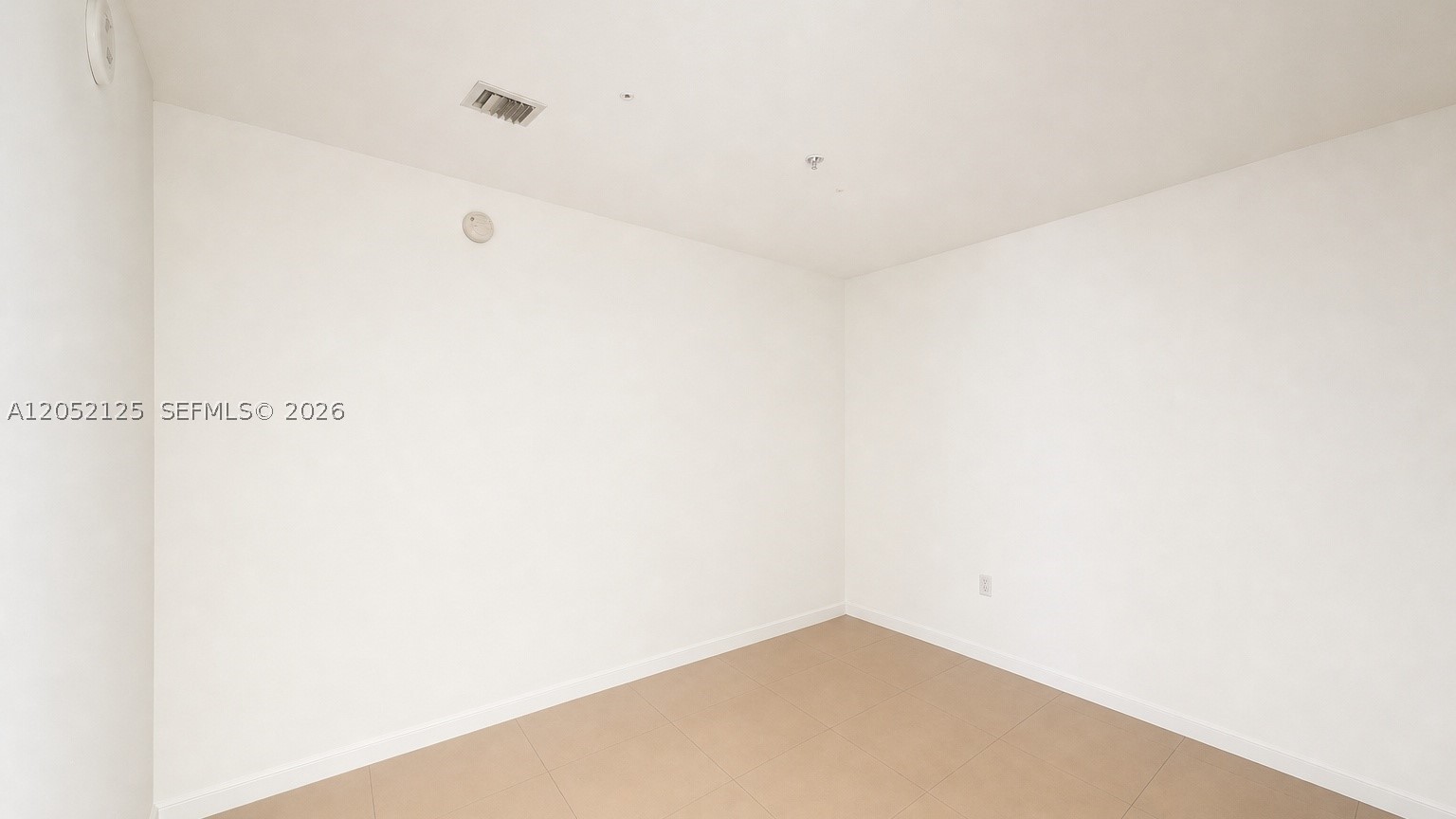 VIZCAYNE SOUTH CONDO - Residential Lease