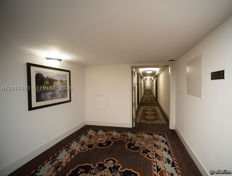 ADMIRALS PORT CONDO WEST - Residential