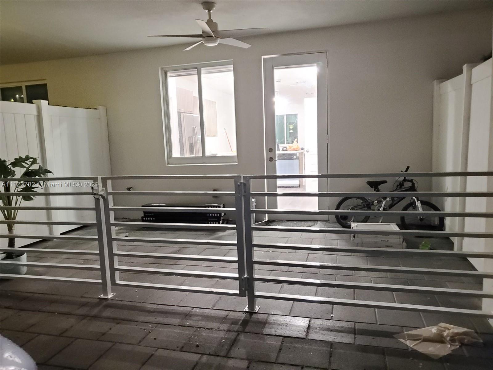 LANDMARK AT DORAL CONDO N - Residential