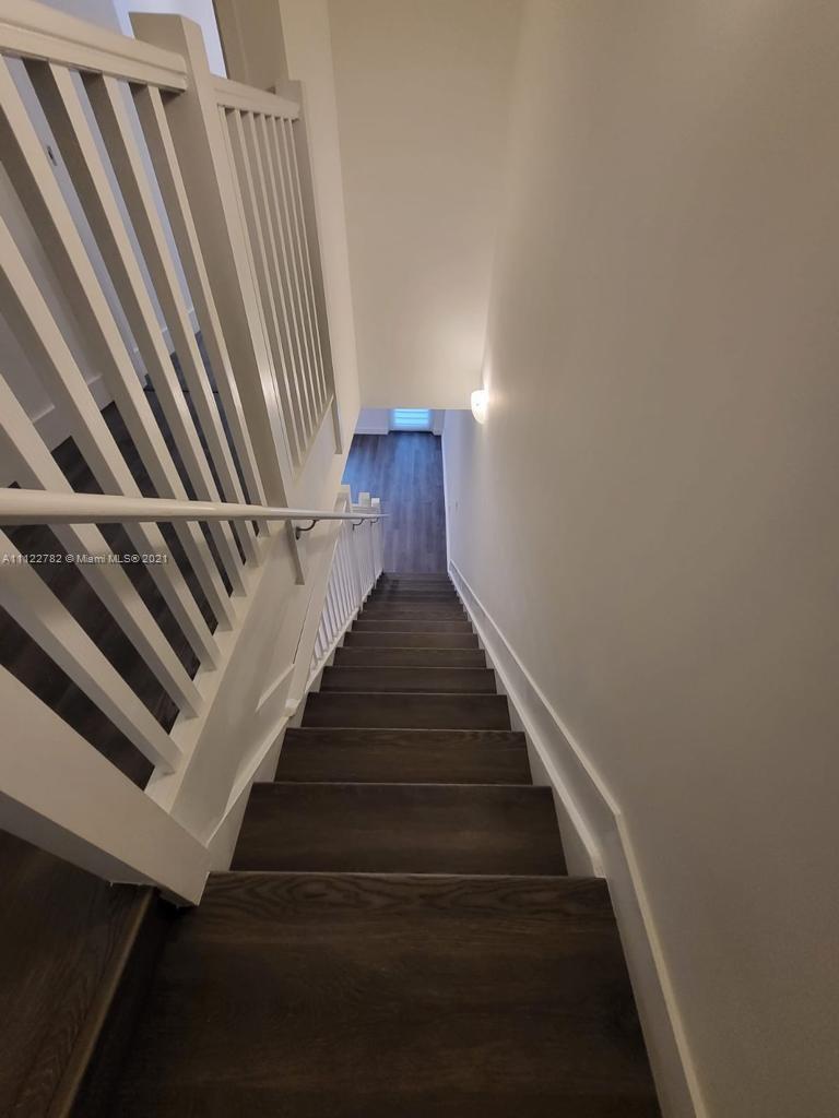 LANDMARK AT DORAL CONDO N - Residential