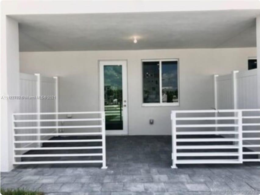 LANDMARK AT DORAL CONDO N - Residential