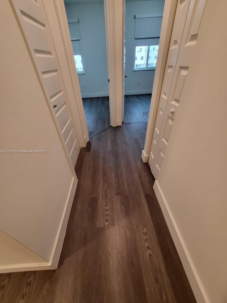 LANDMARK AT DORAL CONDO N - Residential