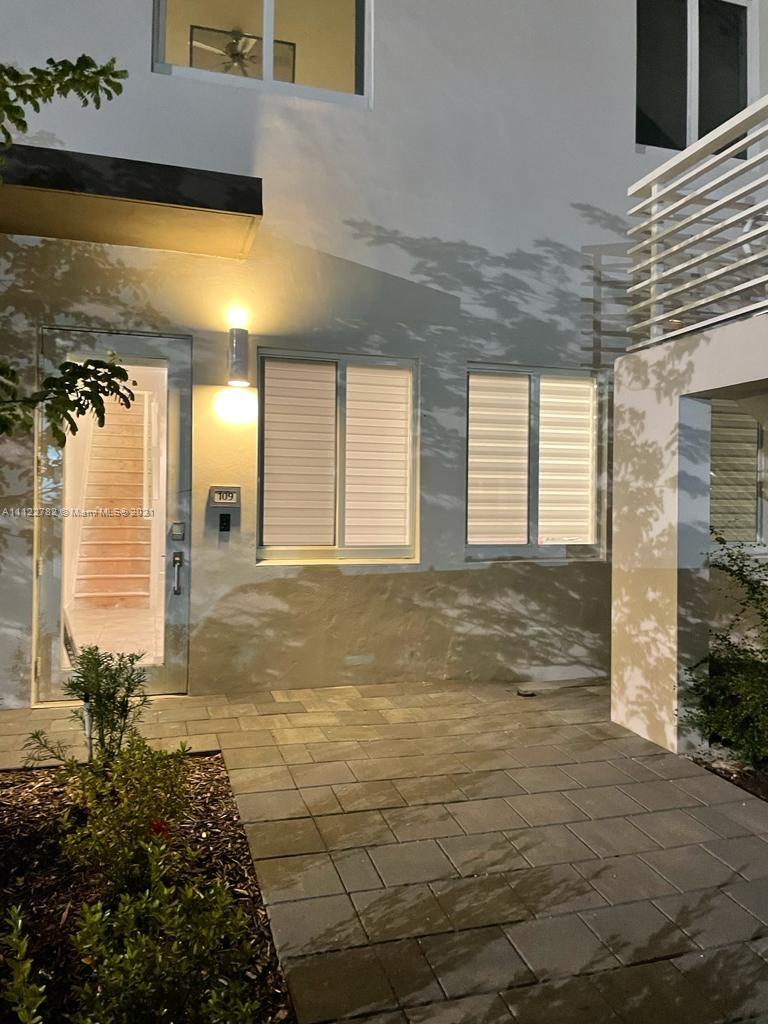 BEAUTIFUL UNIT IN THE HEART OF DORAL,  3 BEDROOMS - 2.5 BATHROOMS - NEW FLOORS - FRESHLY PAINTED,  NOT  RUG - BLINDS.
THE CLUB HOUSE AMENITIES JUST STEPS AWAY FROM YOUR DOOR. LOCATED ON THE 1st FLOOR. CLUB HOUSE OFFERS - TENNIS COURT - CHILDREN'S WATER PARK -PARTY ROOM - BEAUTIFUL POOL,  GYM!
TEXT LISTING AGENT.