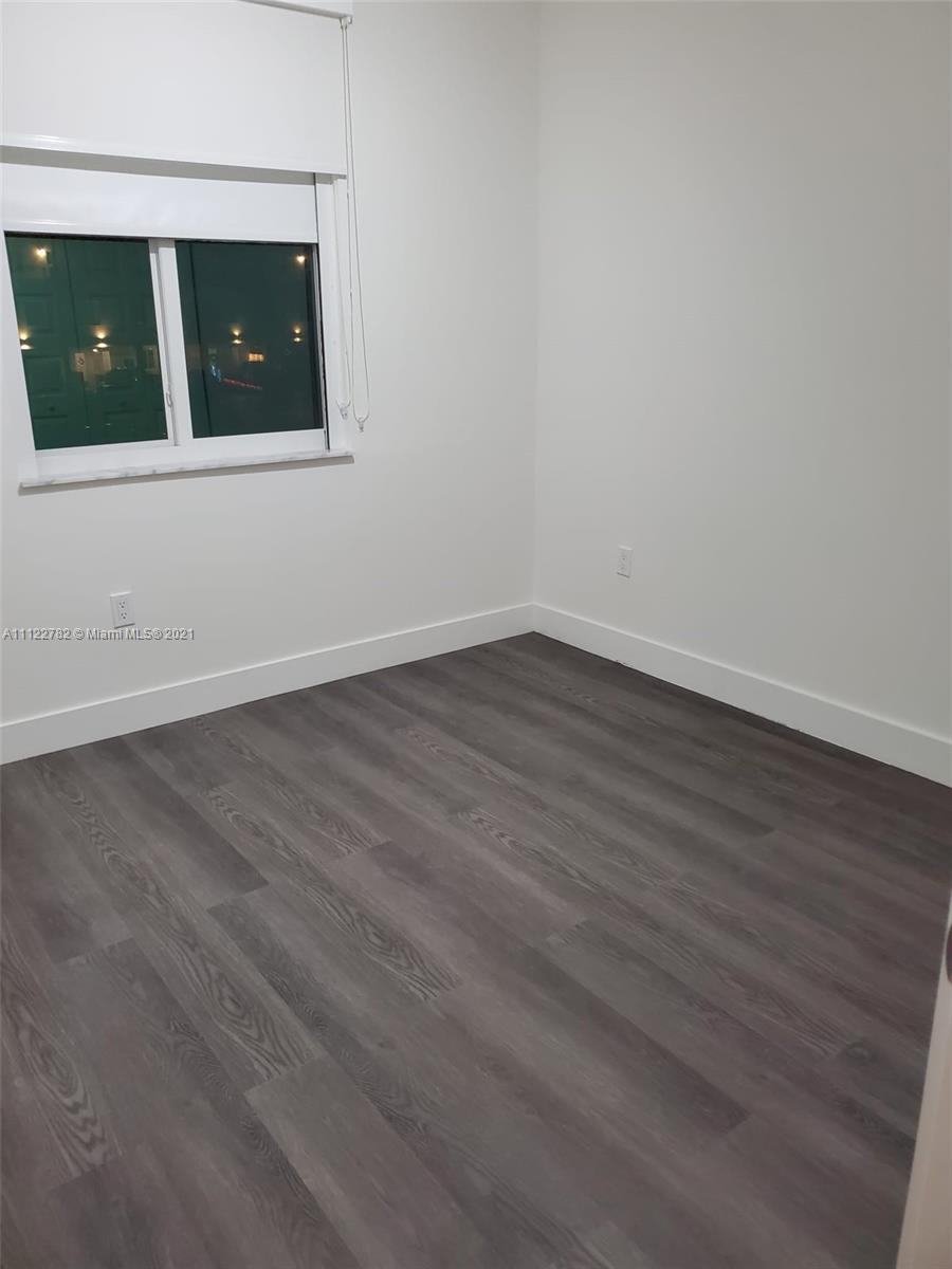 LANDMARK AT DORAL CONDO N - Residential