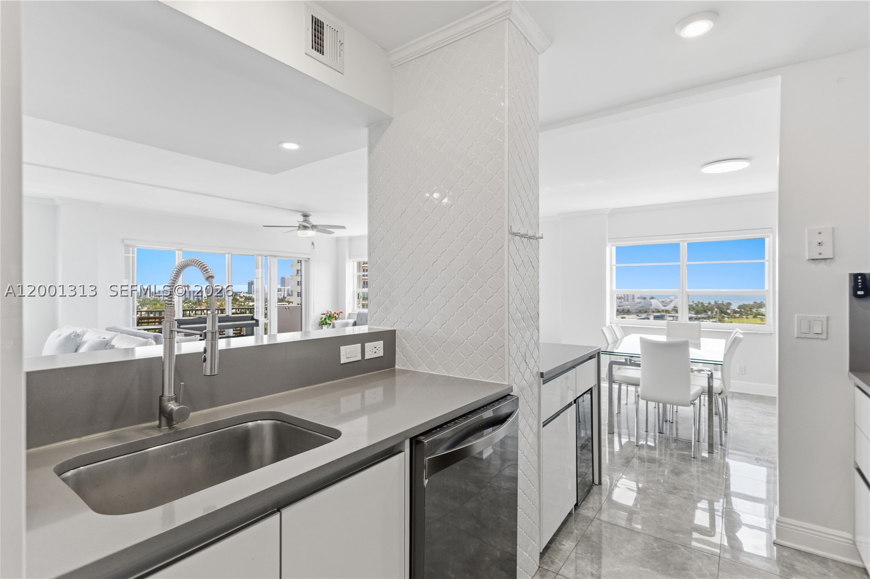 ESSEX TOWER CONDO - Residential