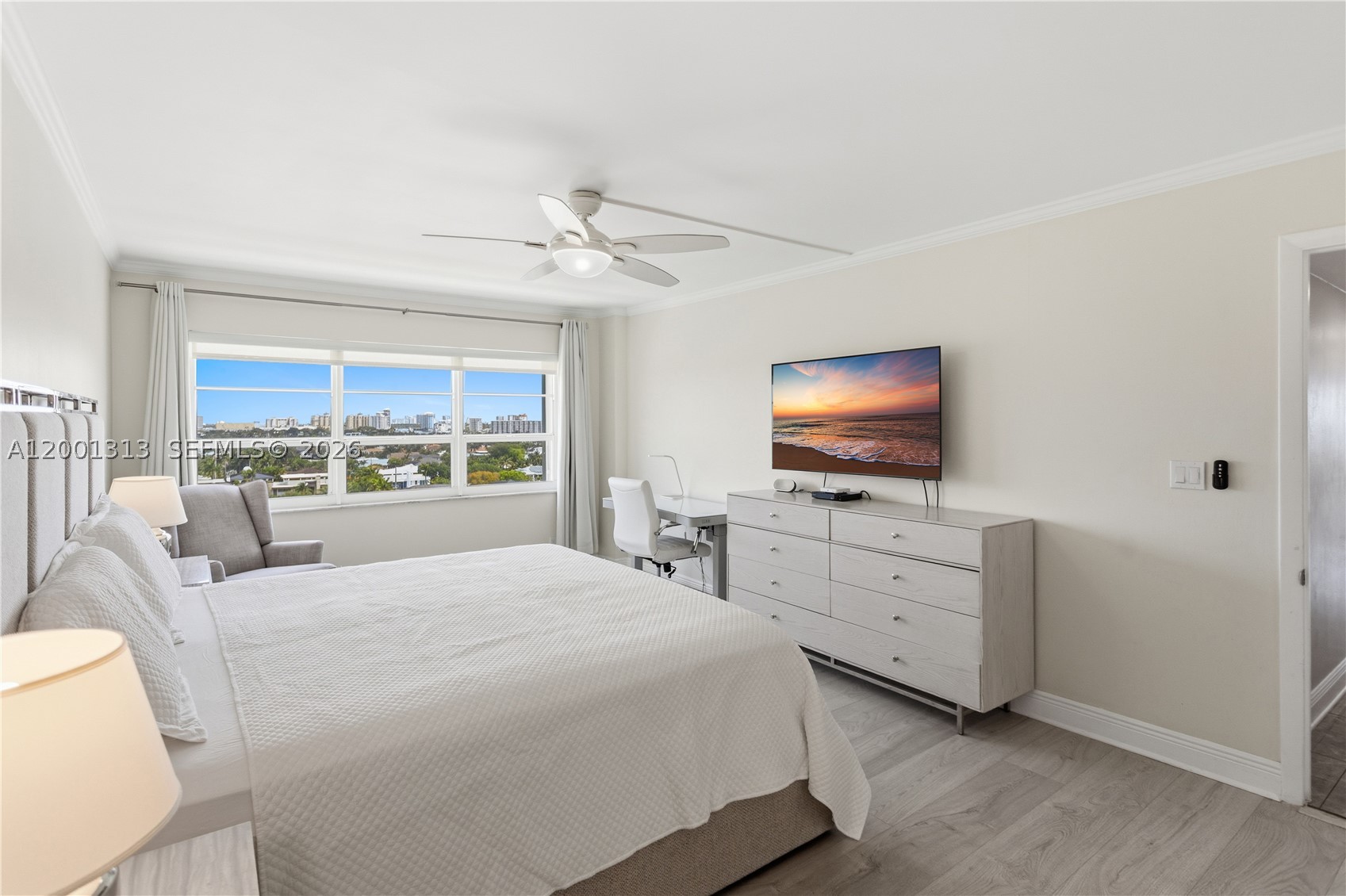 ESSEX TOWER CONDO - Residential