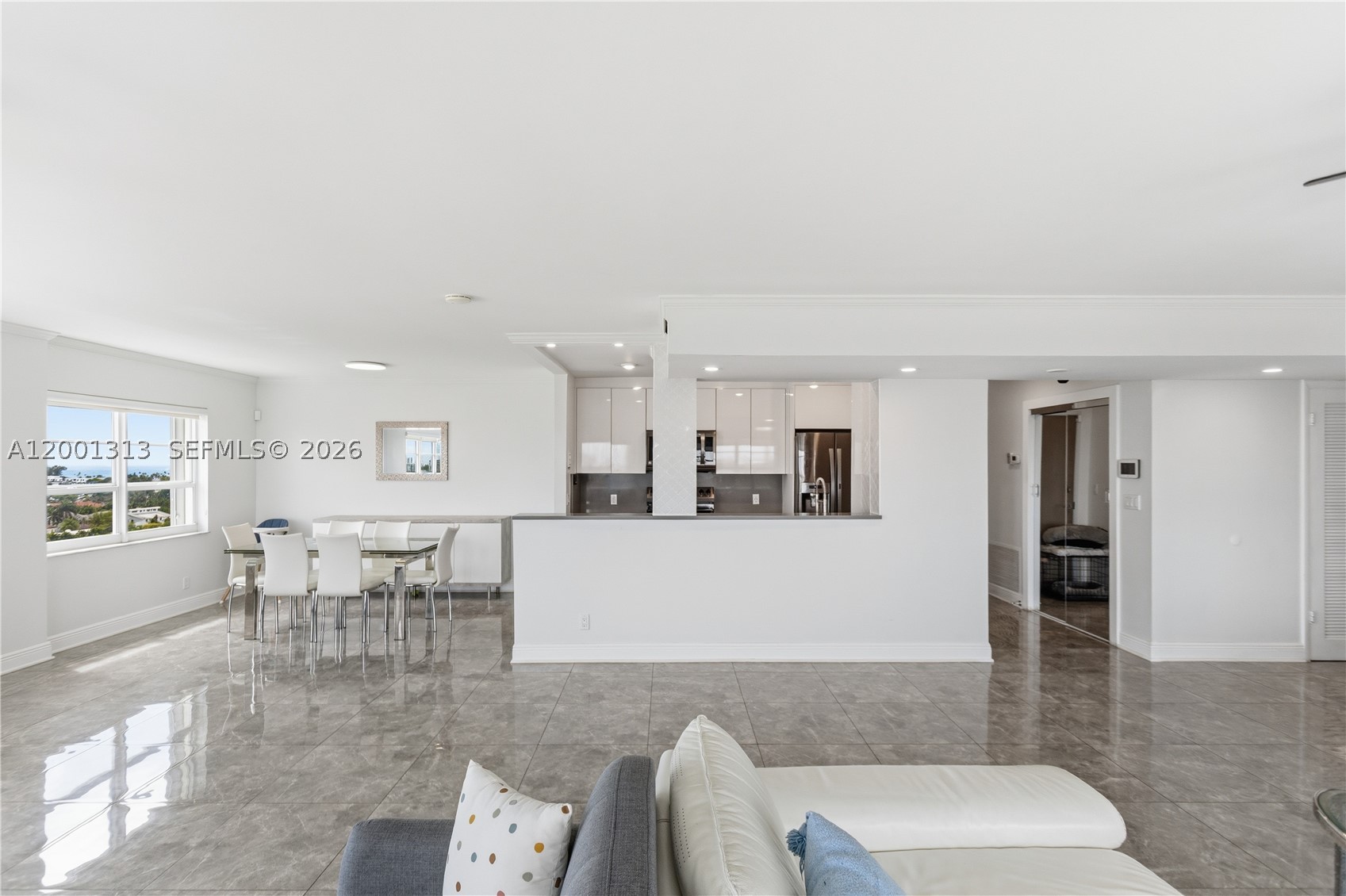 ESSEX TOWER CONDO - Residential