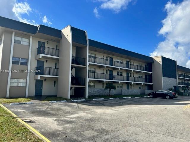VERSAILLES GARDENS CONDO - Residential