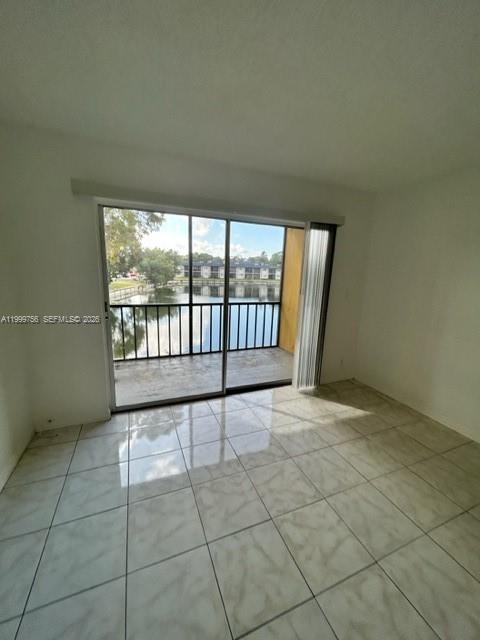 VERSAILLES GARDENS CONDO - Residential